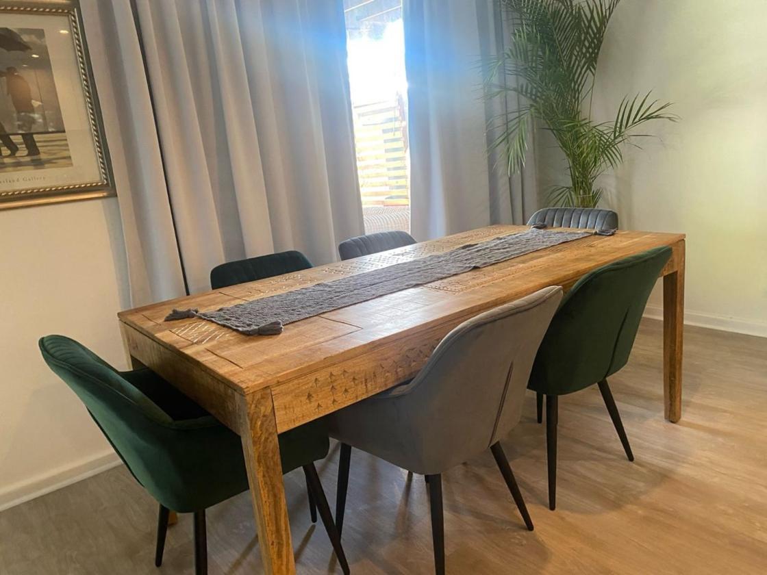 Penzance Estate Beautiful Valley View Apartment Cape Town